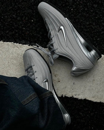 Nike Shox Z metallic-logo sneakers 後避震金屬銀彈簧鞋 AC-N190