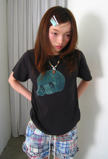NICEGHOSTCLUB - BIG EYES DOLL TEE [炭灰]  T-N1022