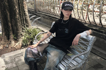 CARRYON × LOWKEY 26SS LOWFREQ VOL.3 聯名款短T 黑色 T-C1104