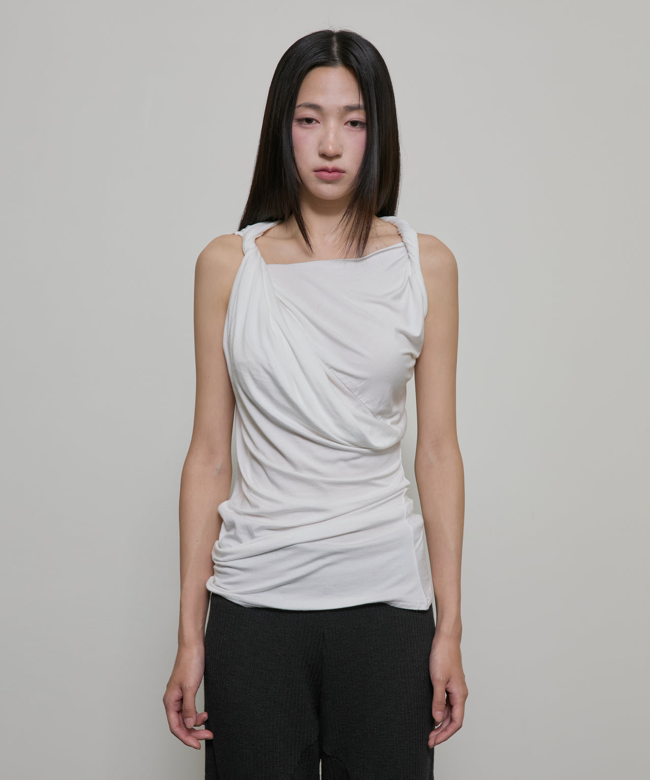 FLARE UP - Braided Asymmetrical Sleeveless 編織不對稱無袖衫 T-F1089 (白色)